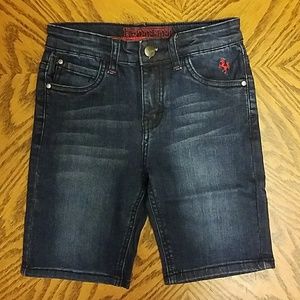 NWOTNice faded washed blue jean shorts by FERRARI